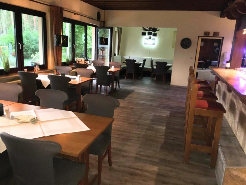 Hotel-Restaurant Hubertus Brome Ngoại thất bức ảnh